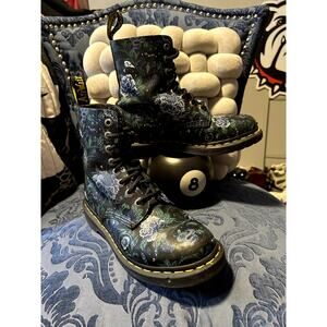 Dr Martens Mustie Pascal Blue Floral Size 7/EU 38